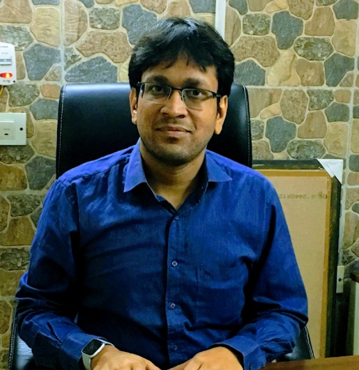 Dr. Ritesh Bansal